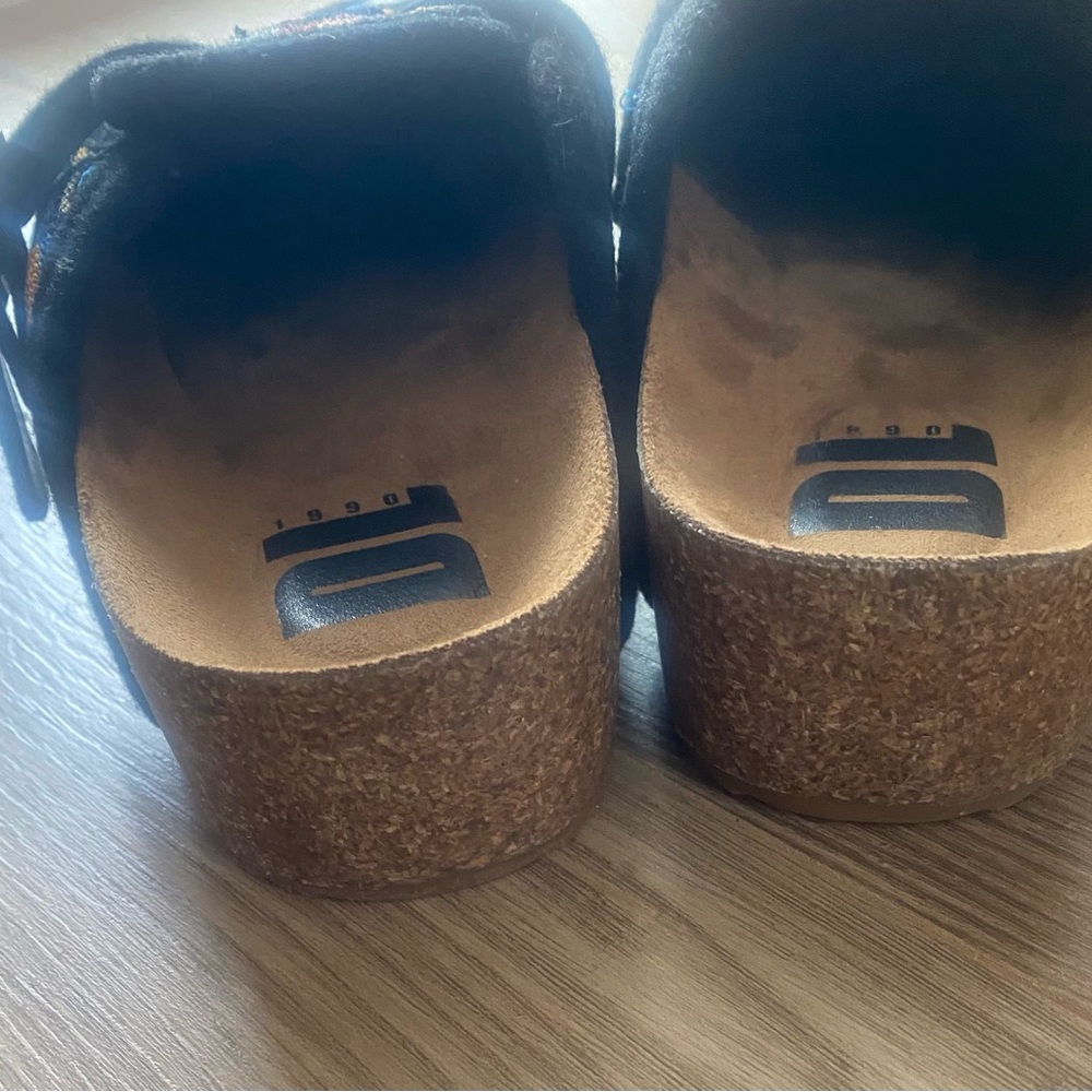 Dirty Laundry Multicolor Patterned Mules - image 13